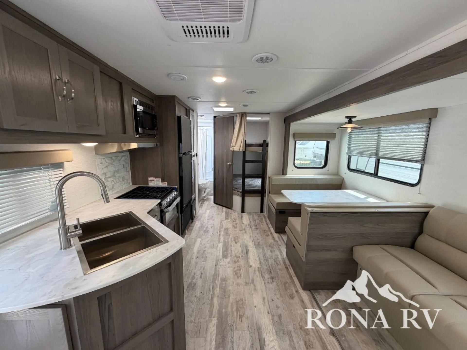 2026 Gulf Stream Envision Signature 28BBS - Photo 3