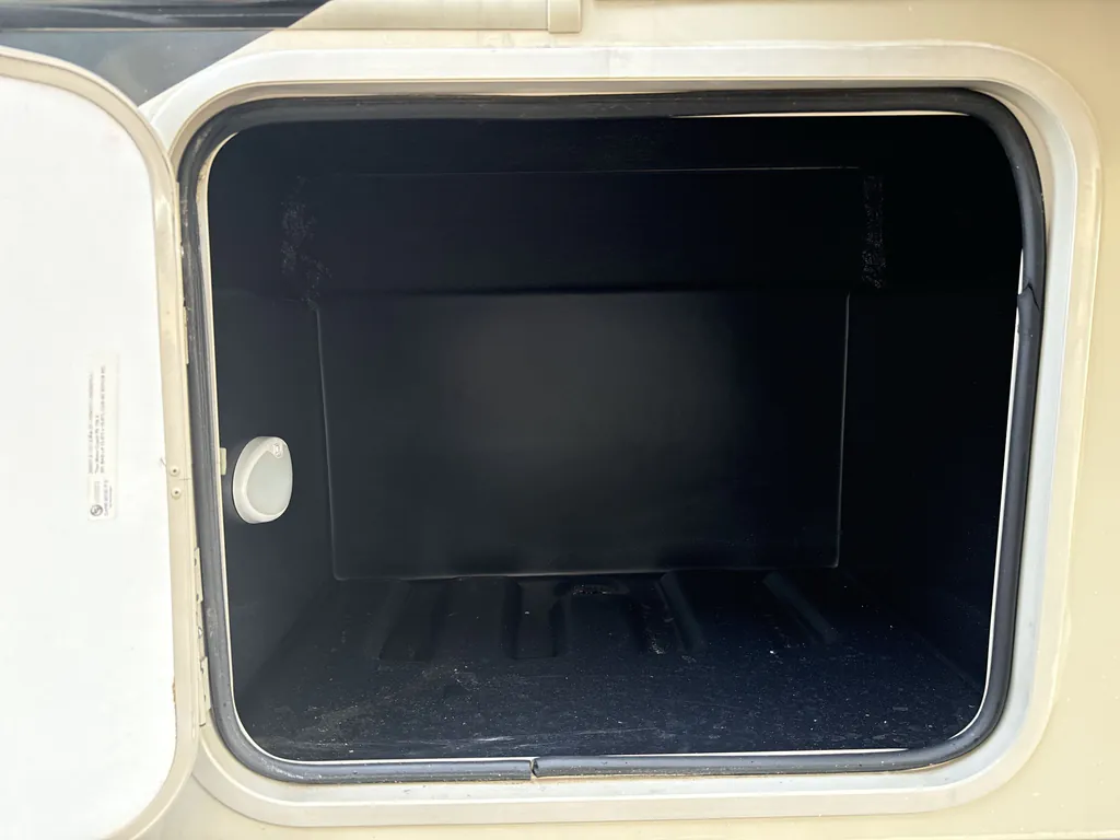 2022 Thor Motor Coach Freedom Traveler A32, Photos photo 43