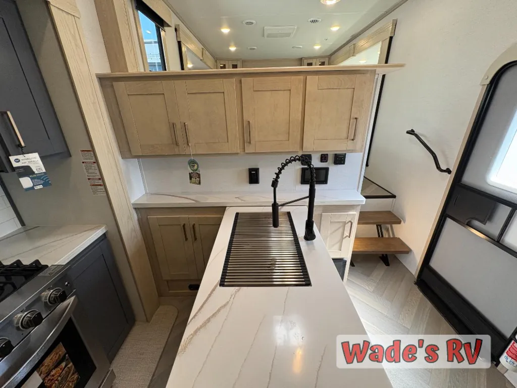 2025 Prime Time Sanibel 3802FLWB, Photos photo 29