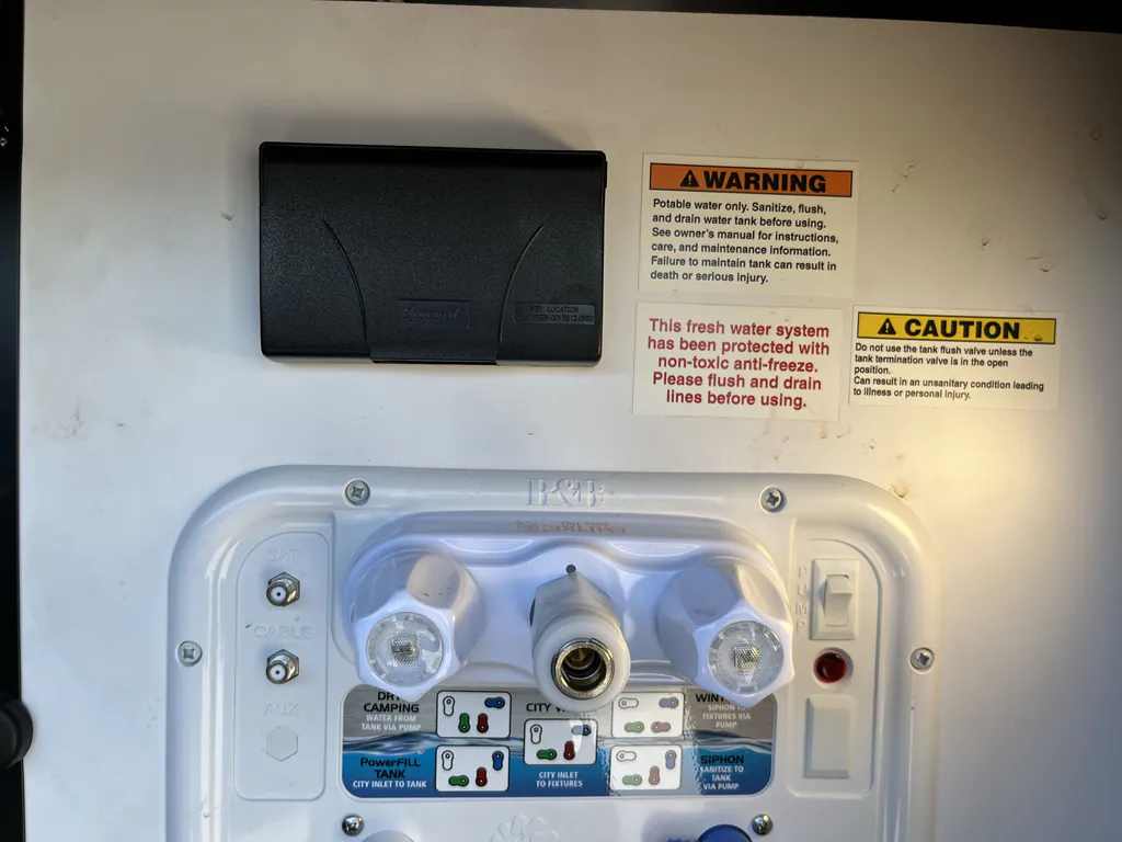 2023 Alliance RV Valor 42V13, Photos photo 37