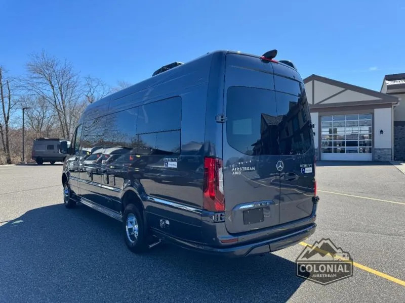 2026 Airstream Interstate 24GL - Photo 3