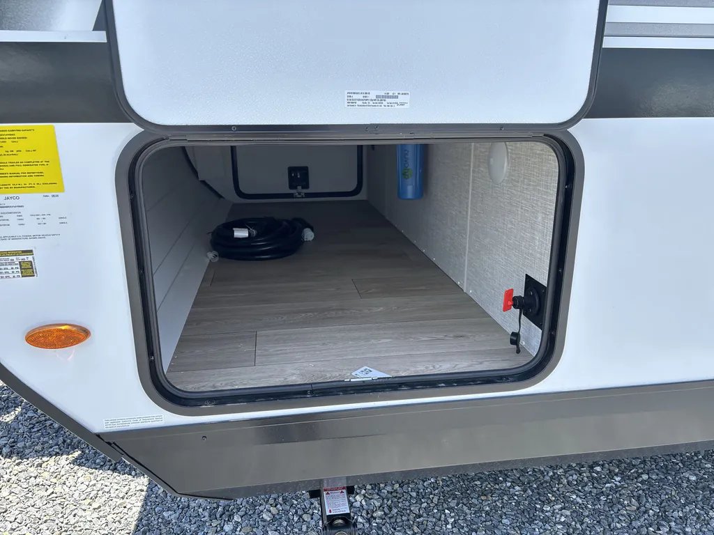 2027 Jayco Jay Feather 29BHB, Photos photo 24