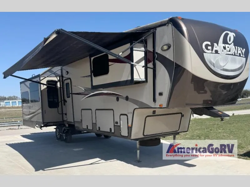 2015 Heartland Gateway 3900 SE - Main photo