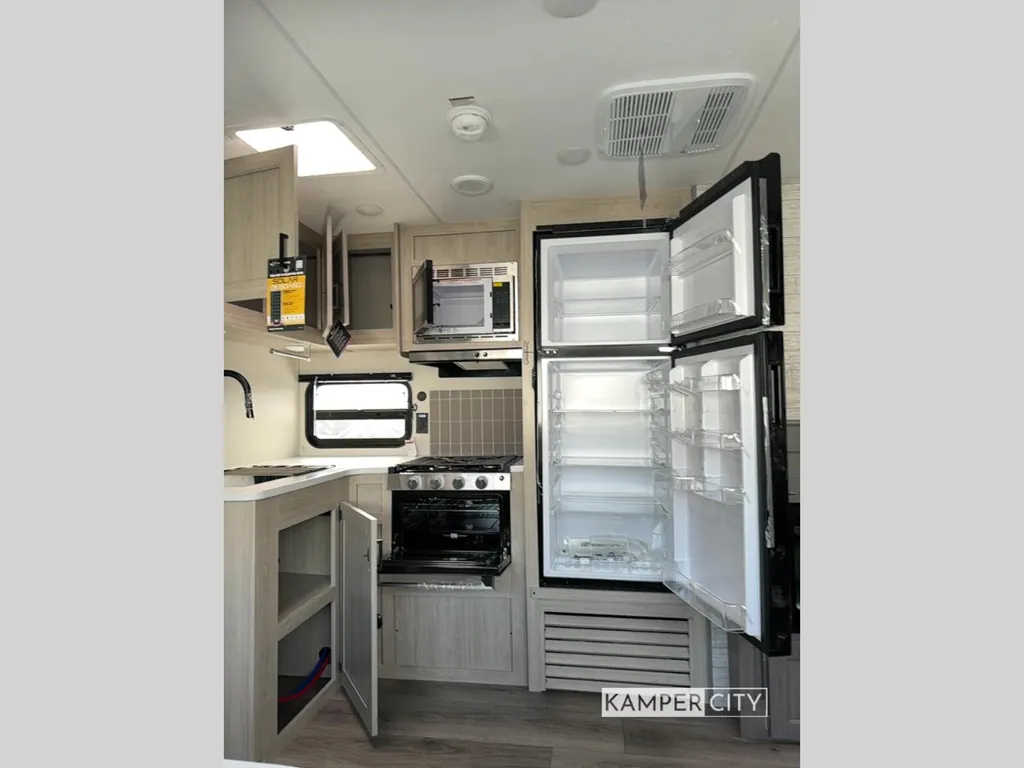 2026 Coachmen Catalina Legacy Edition 333DORM, Photos photo 42