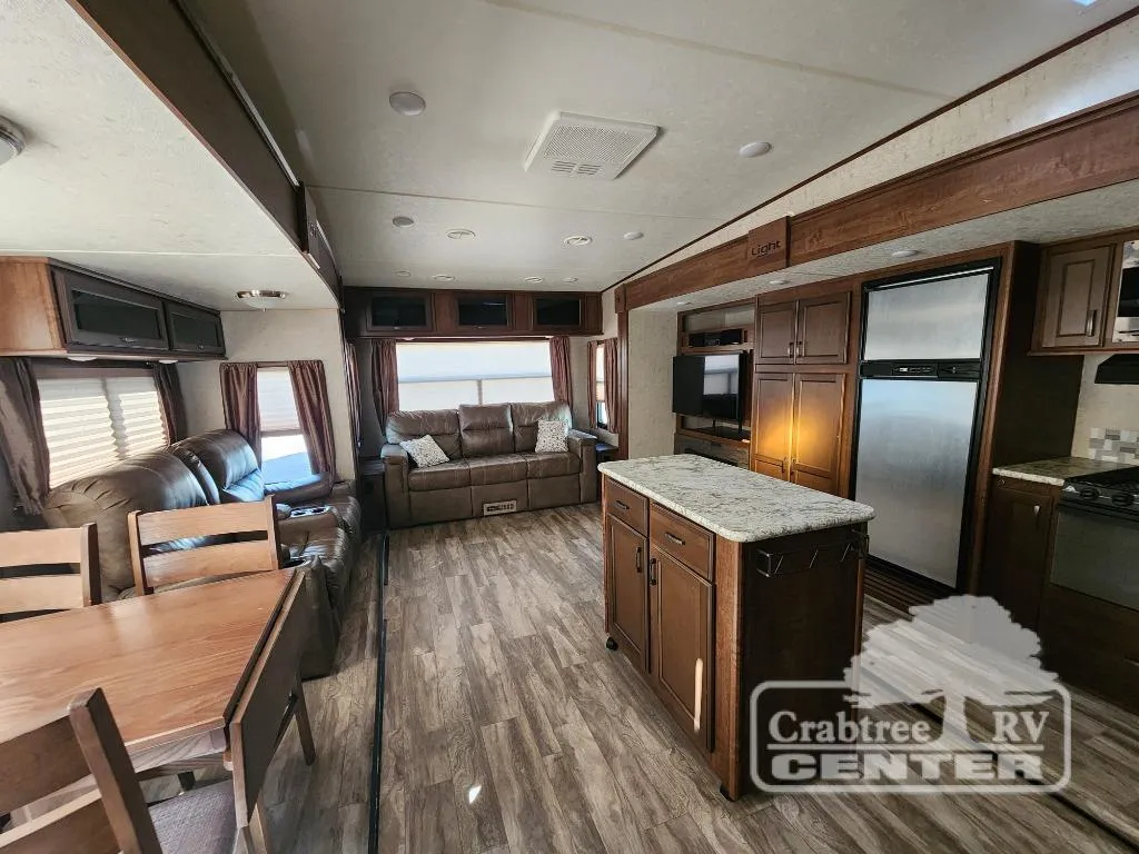 2018 Highland Ridge Open Range Light LF319RLS - Photo 2