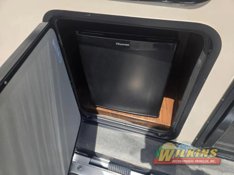 2016 Heartland Gateway 3750 PT - Photo 2