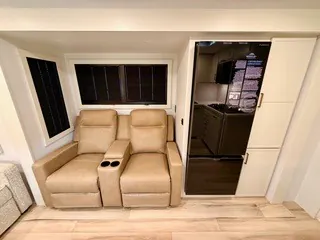 2027 Brinkley Model I 294, Photos photo 29