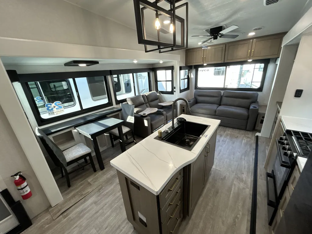 2026 Jayco Eagle 321RSTS, Photos photo 12
