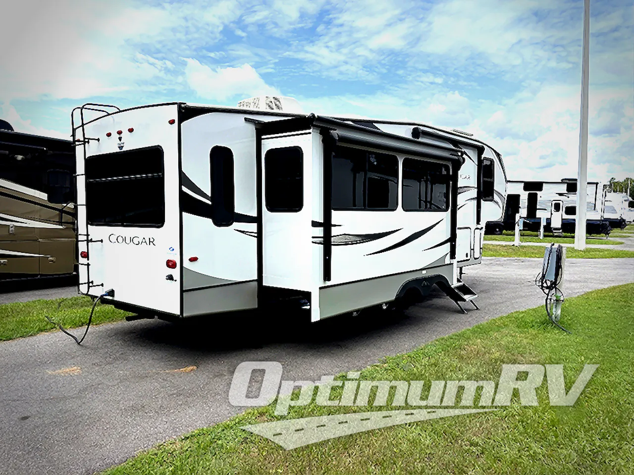 2021 Keystone Cougar Half-Ton 30RLS - Photo 3