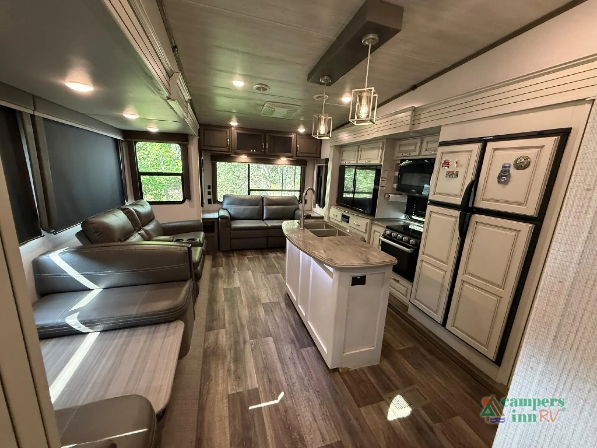 2021 Keystone Cougar 368MBI - Photo 4