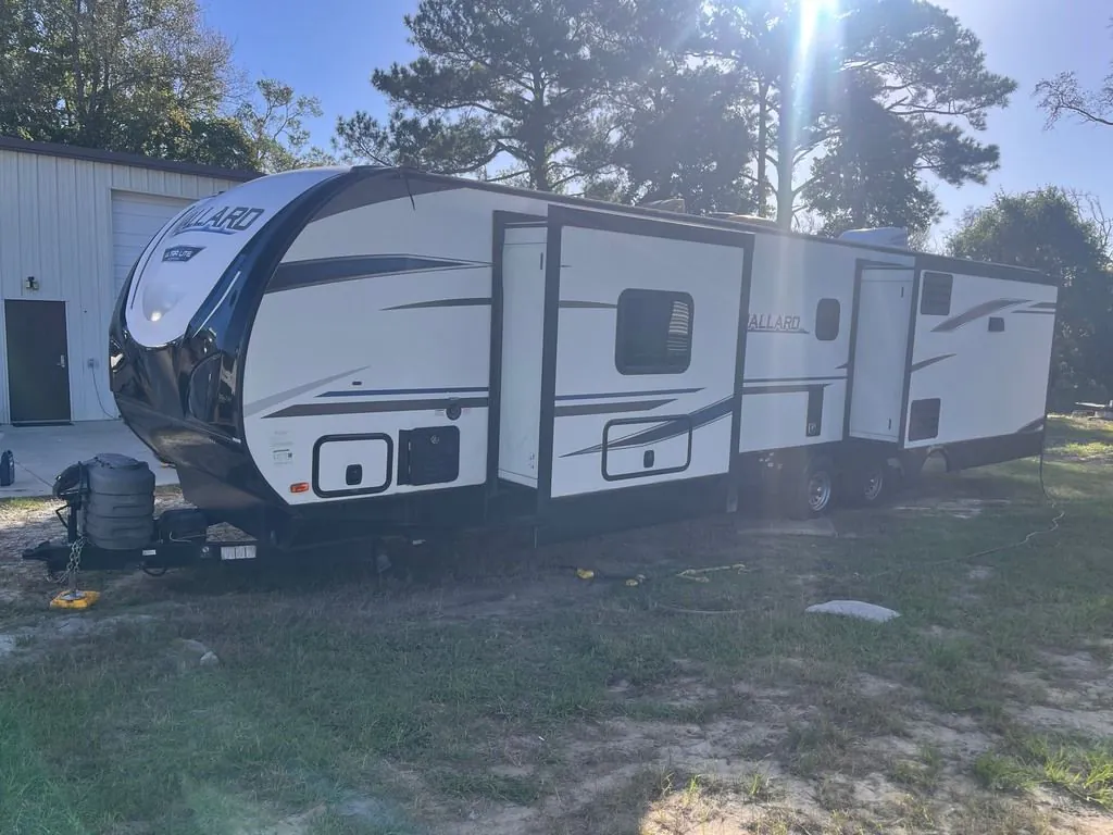 2020 Heartland Mallard M335 - Photo 3