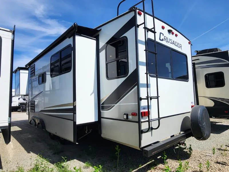 2021 Prime Time Crusader 305RLP - Photo 4