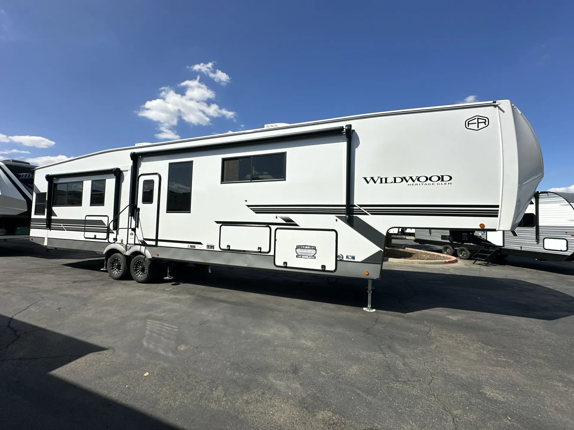 2027 Forest River Wildwood Heritage Glen 380WDR — campside