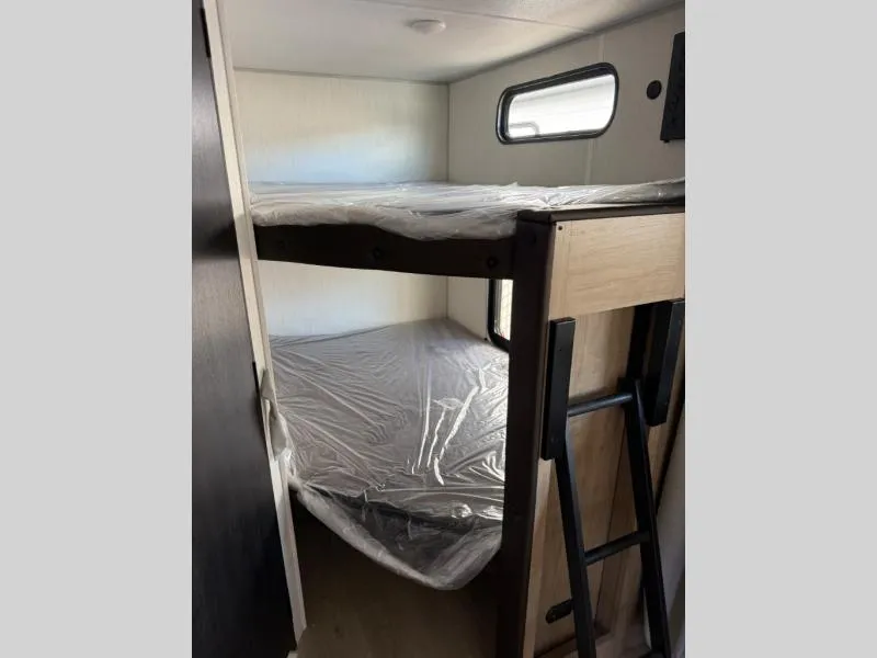 2026 Forest River Cherokee Grey Wolf 26DBH - Photo 4