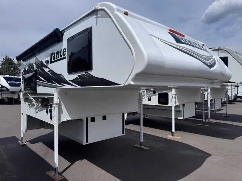 2027 Lance Lance Truck Campers New    850 - Main photo
