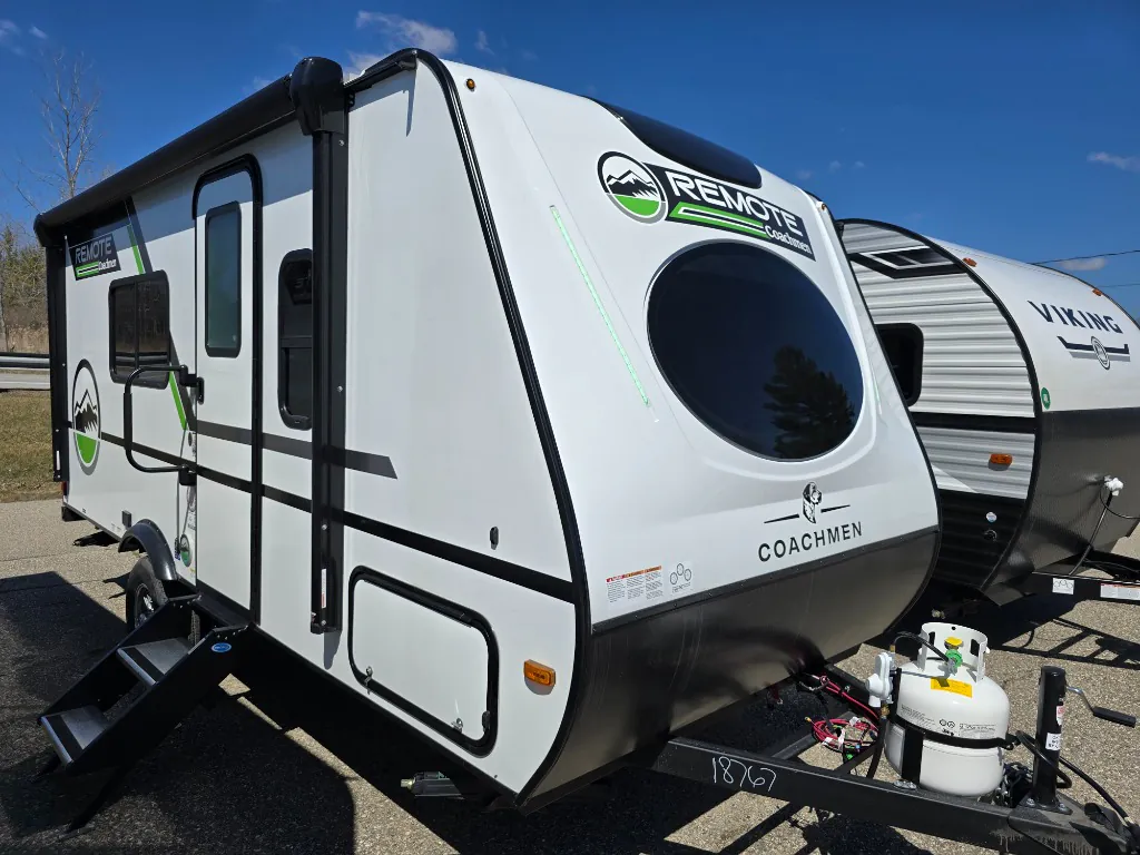 2025 Coachmen Remote 17R - Photo 2