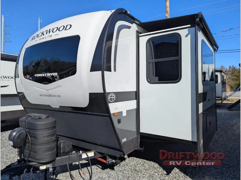 2026 Forest River Rockwood Mini Lite 2506FK - Photo 3