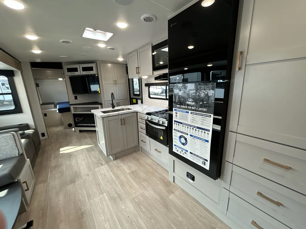 2027 Jayco Jay Feather 29BHB, Photos photo 25