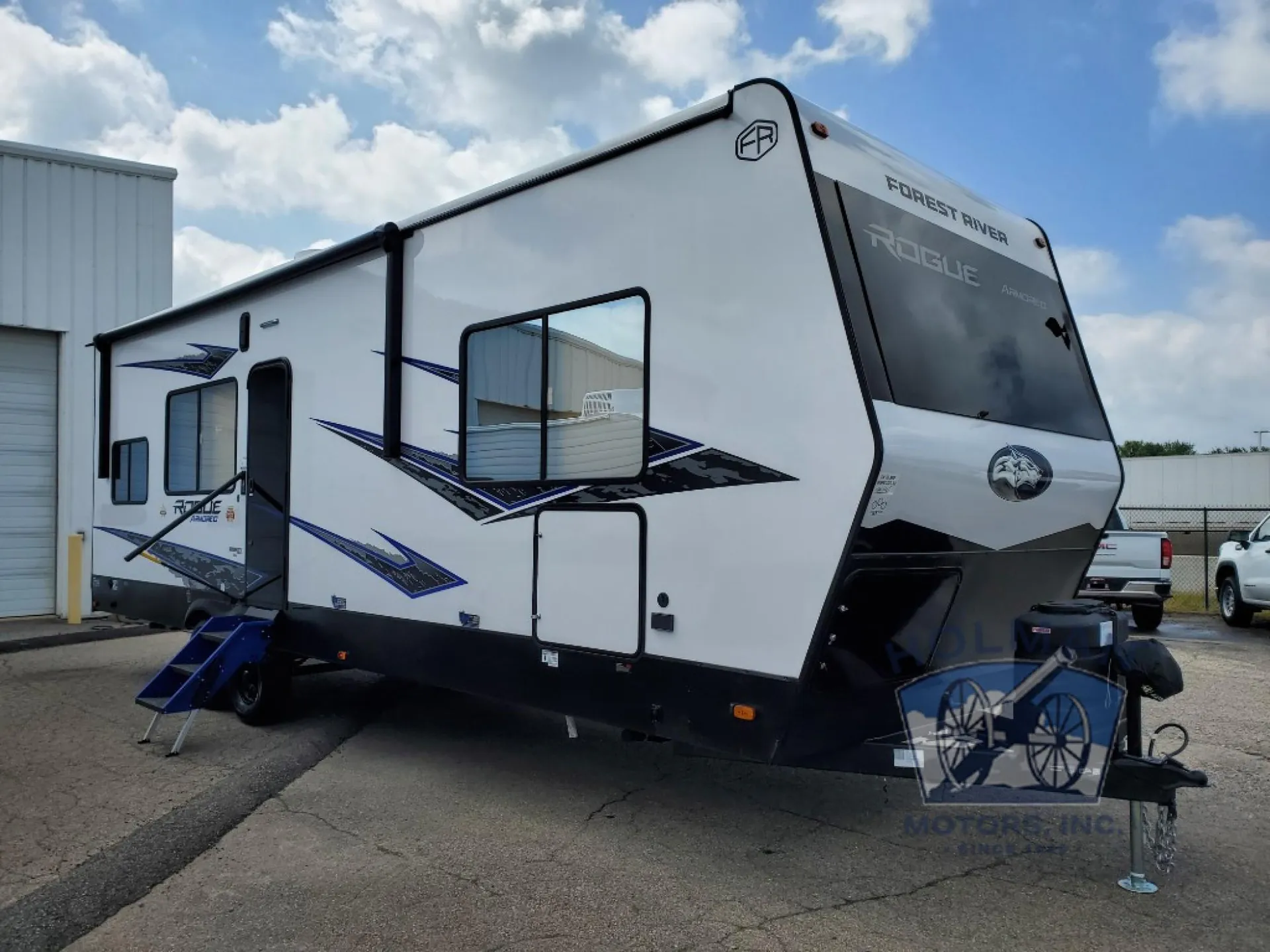 2027 Forest River Vengeance Rogue Armored 26L140 dealer photo 1 from Holman Motors