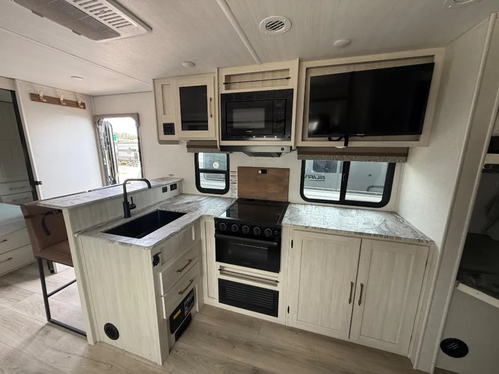 2024 Forest River Surveyor Legend 260BHLE, Photos photo 4