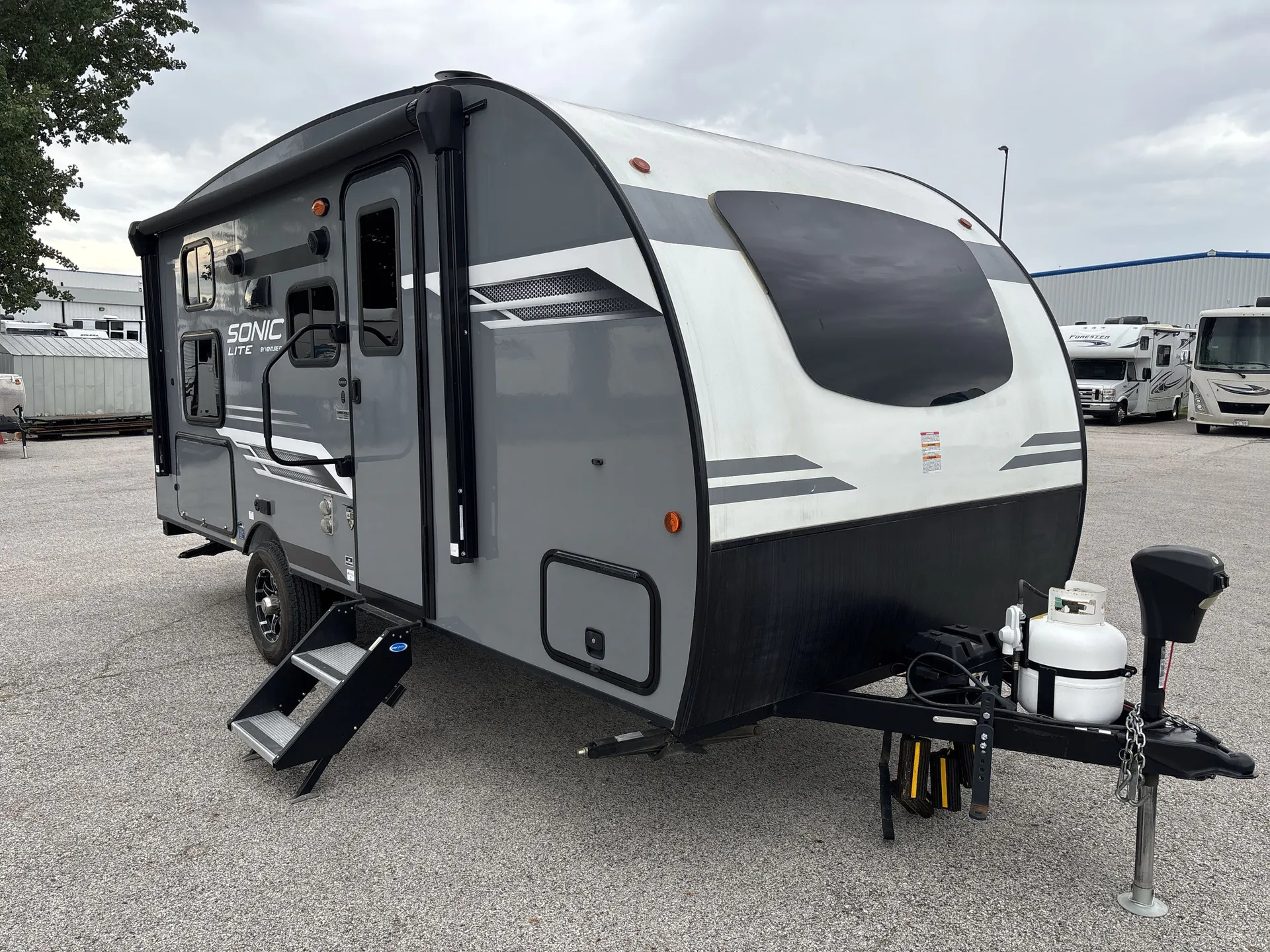 2023 Venture Rv Sonic Lite 169VUD - Main photo