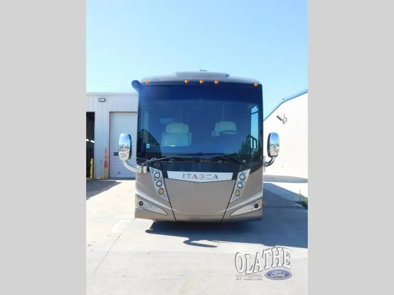 2016 Itasca Ellipse 42HD - Photo 2