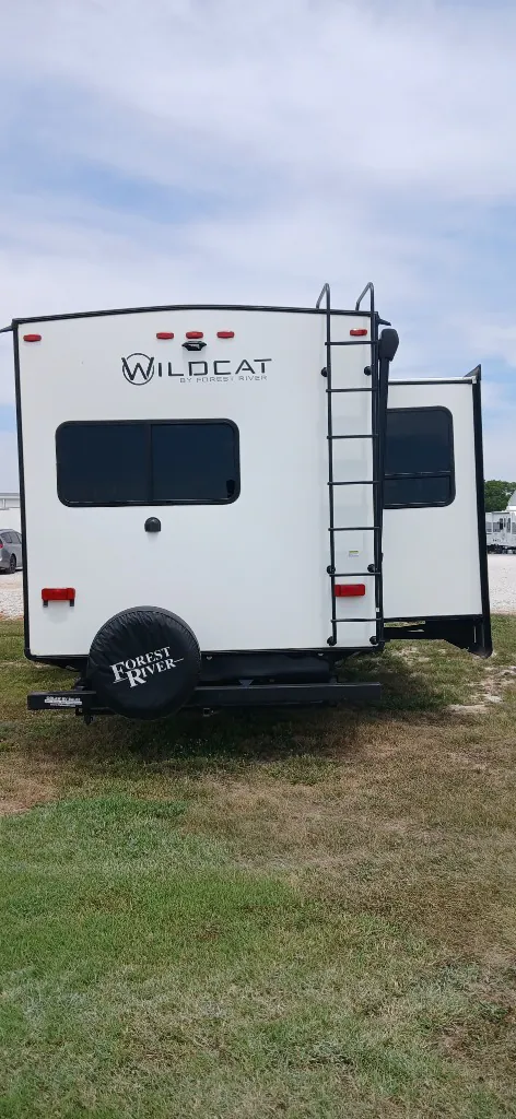2023 Forest River Wildcat 303MBX, Photos photo 8