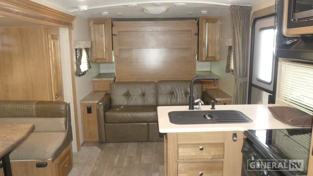2019 Forest River Flagstaff Micro Lite 25BRDS, Photos photo 4