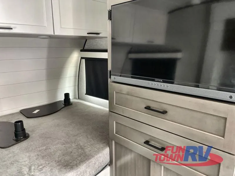 2025 Jayco Jay Feather Micro 166FBS - Photo 4
