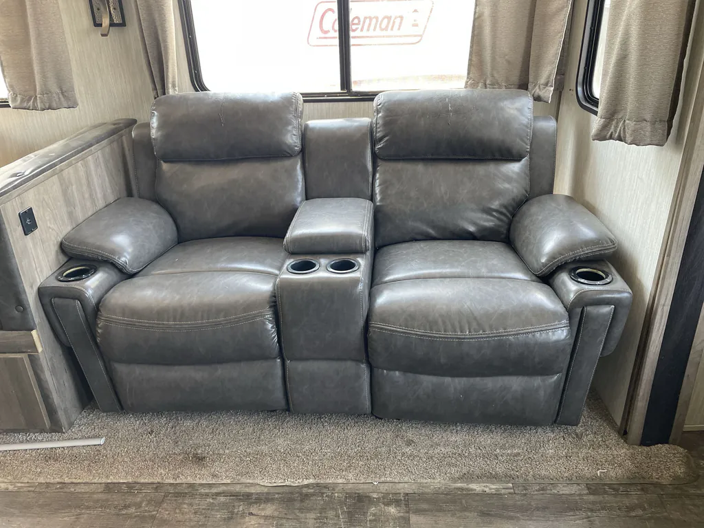 2019 Forest River Sabre 36BHQ, Photos photo 11