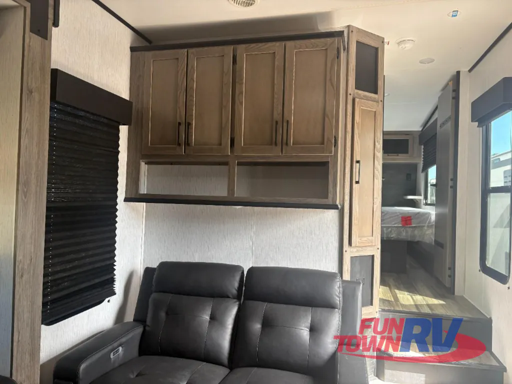 2022 Heartland Gravity 3550, Photos photo 17