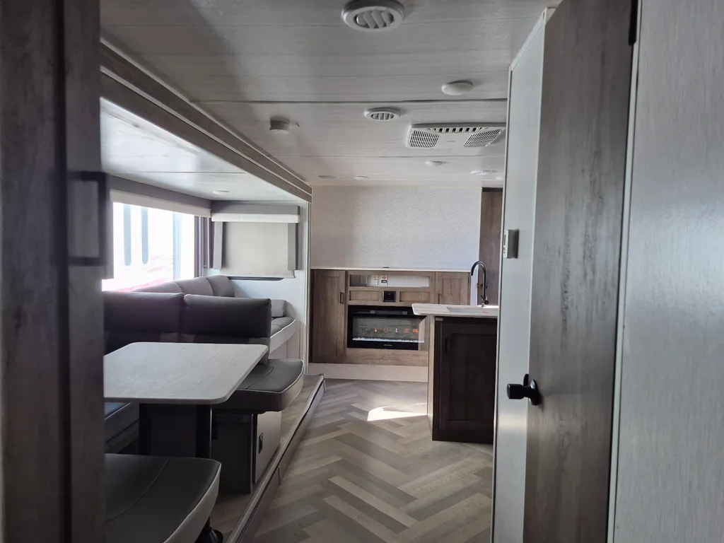 2022 Forest River Salem Cruise Lite 273QBXL, Photos photo 15