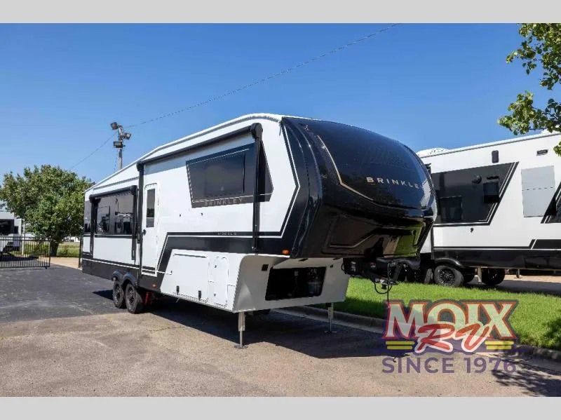 2026 Brinkley Model Z 3100 - Photo 2