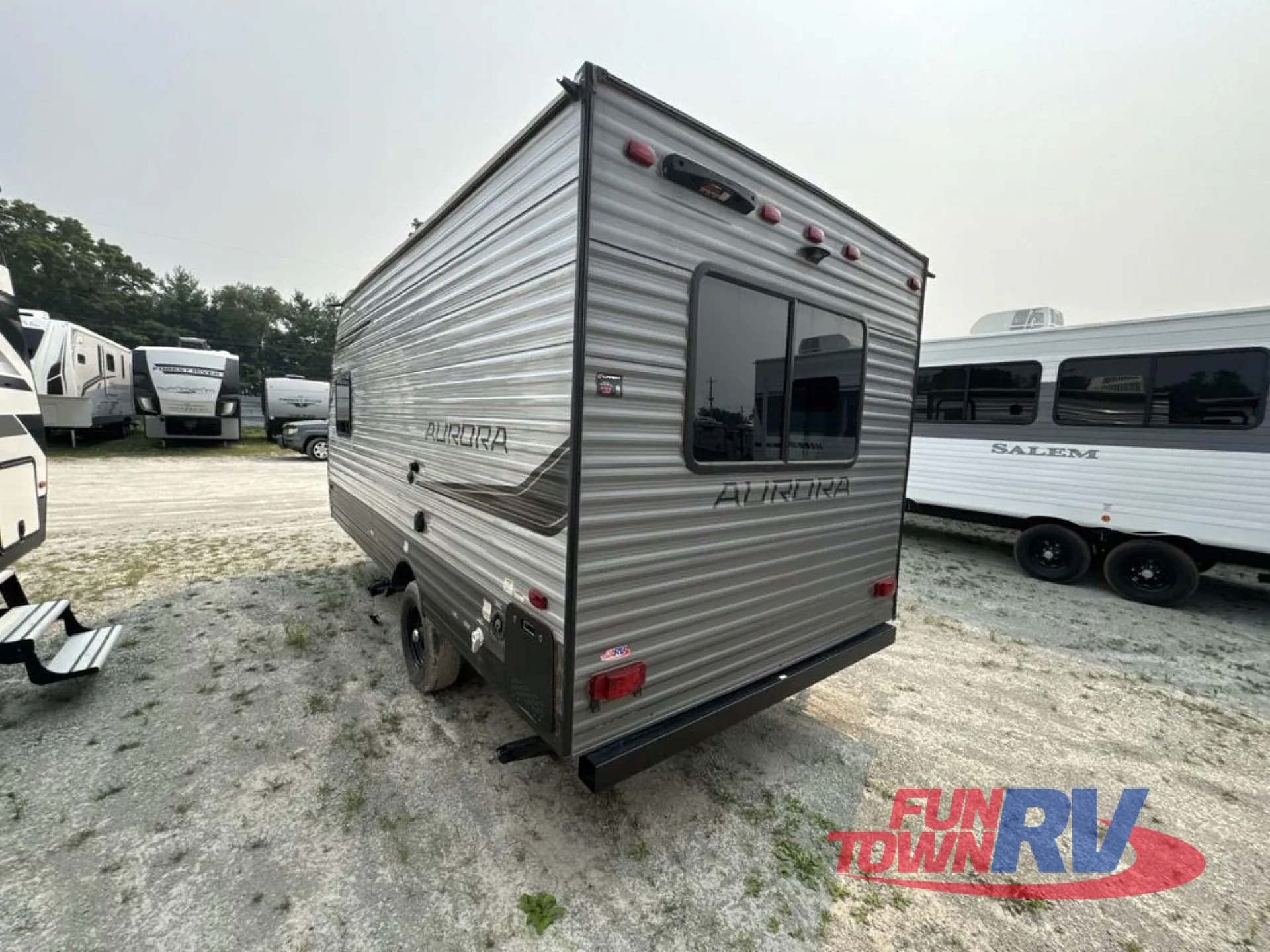 2024 Forest River Aurora Light 15RDX — Photo 6