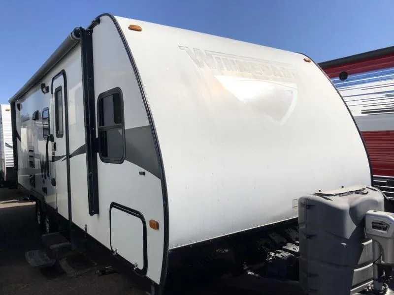 2015 Winnebago Minnie 2451BHS - Main photo