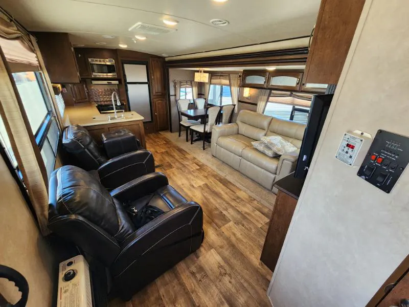 2017 Forest River Salem Hemisphere Lite 282RK, Photos photo 20