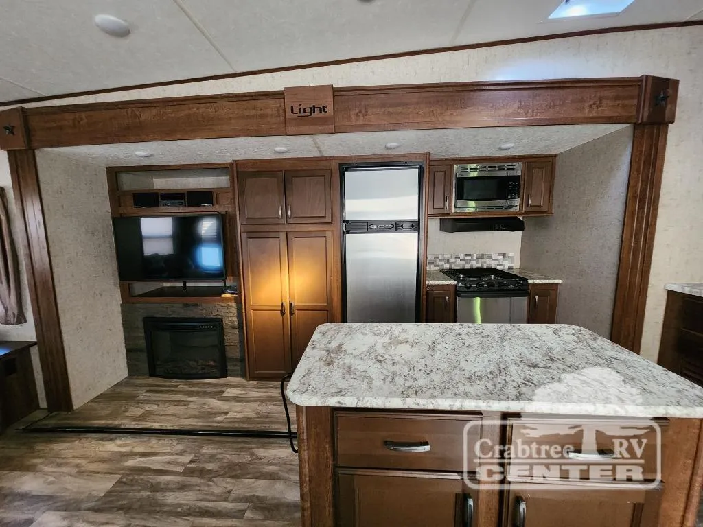 2018 Highland Ridge Open Range Light LF319RLS - Photo 4