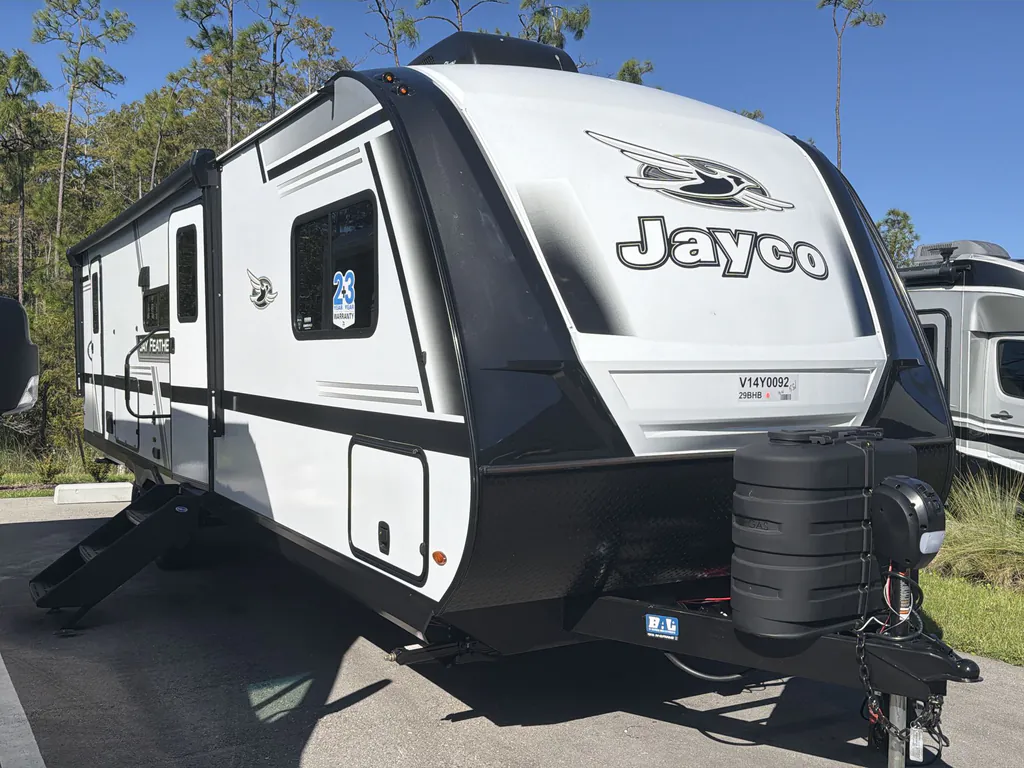 2027 Jayco Jay Feather 29BHB, Photos photo 17
