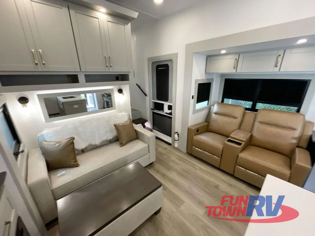 2026 Brinkley Model Z 3420, Photos photo 9