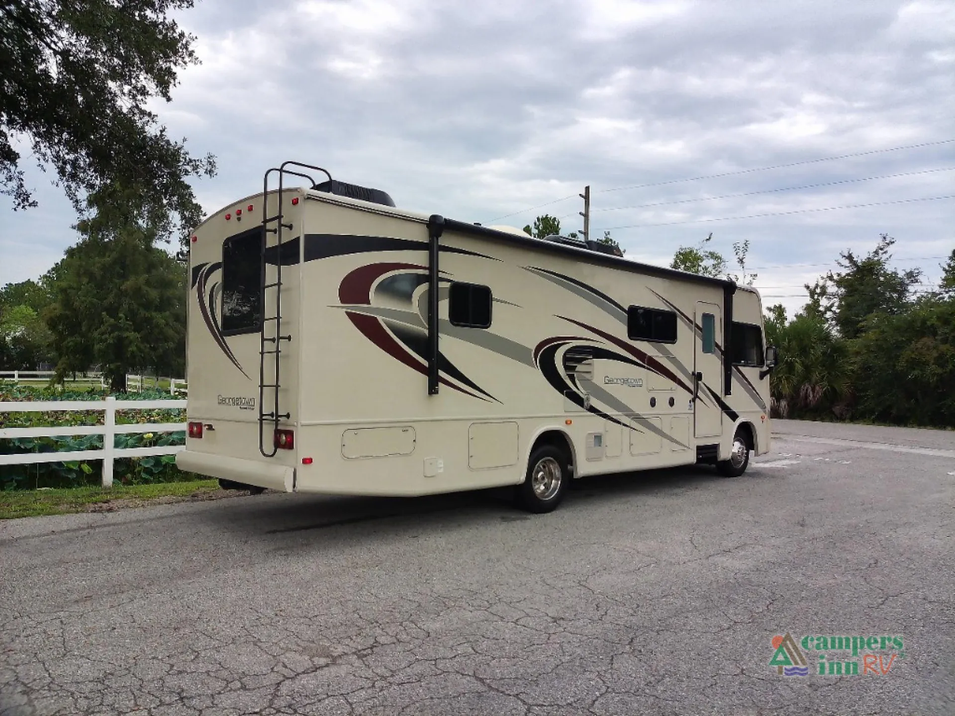 2019 Forest River Georgetown 3 Series GT3 30X3 — Photo 7