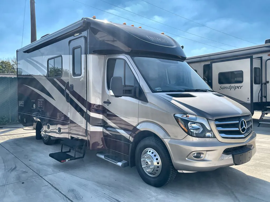 2019 Renegade RV Villagio 25MBS - Photo 2