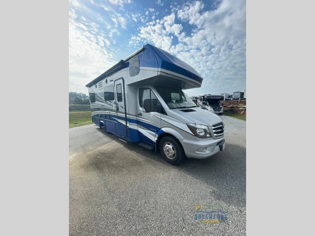 2020 Dynamax Corp Isata 3 24RW - Photo 2