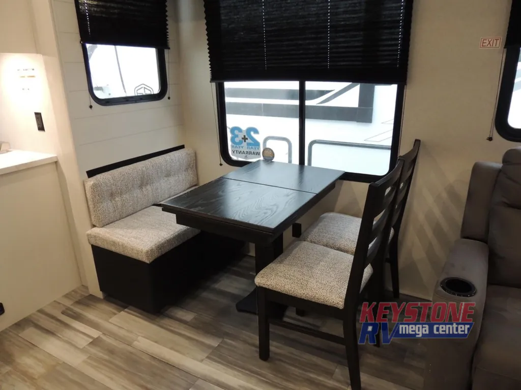 2026 Jayco Jay Flight Bungalow 404LOFT DS, Photos photo 8