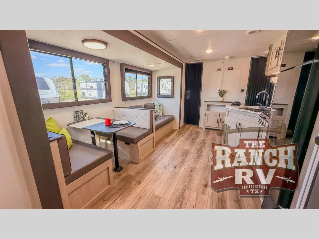 2026 Shasta RVs i-5 Edition 527BHS, Photos photo 15