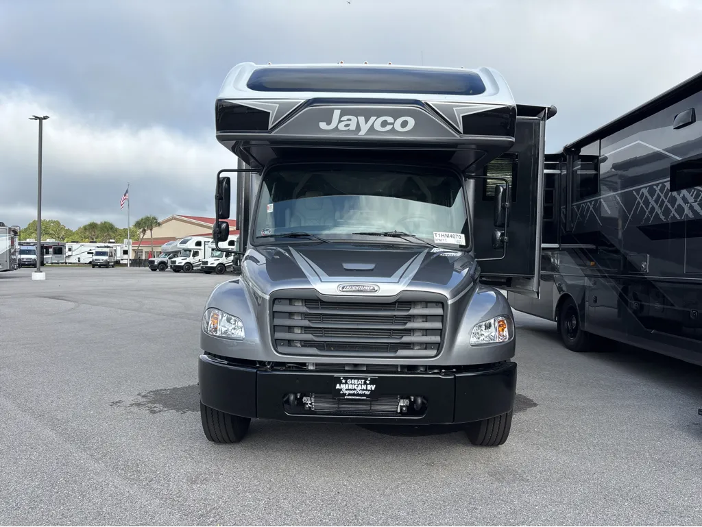 2026 Jayco Seneca 37M - Photo 3