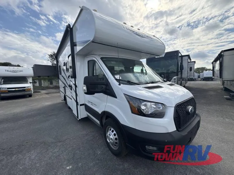 2026 Gulf Stream RV Yellowstone 4237T - Photo 2