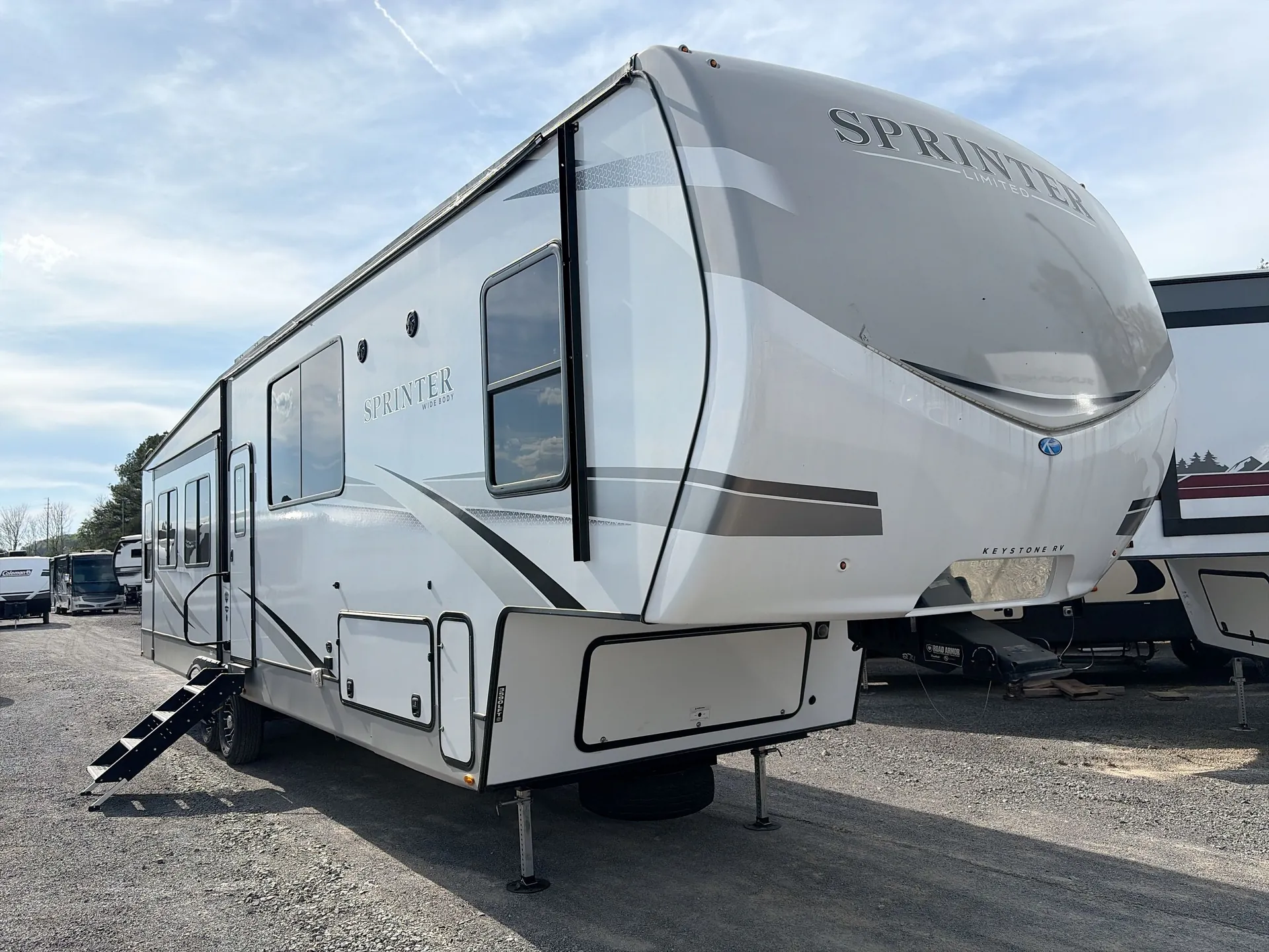 2024 Keystone Sprinter Limited 3590LFT - Photo 2