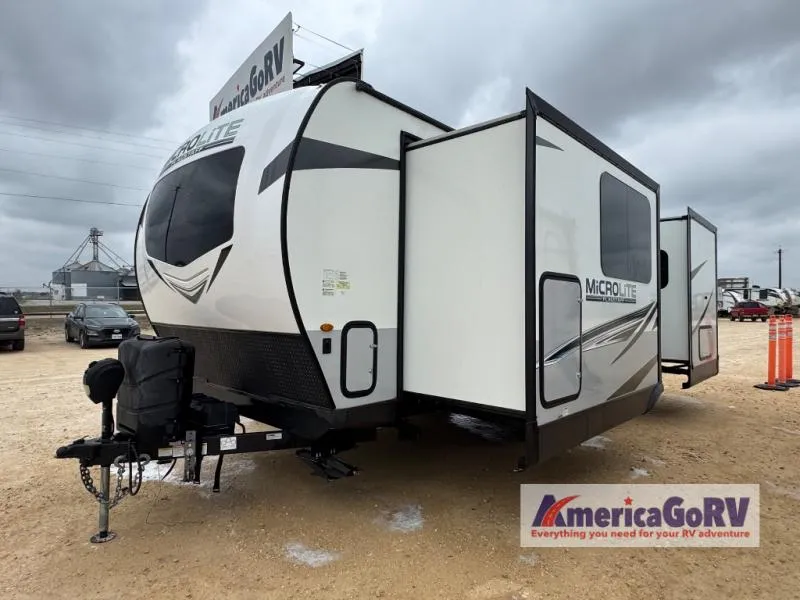 2021 Forest River Flagstaff Micro Lite 25FKBS - Photo 3