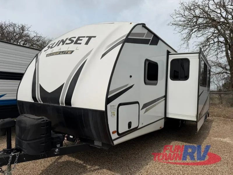 2022 CrossRoads Sunset Trail Super Lite 272BH - Photo 4