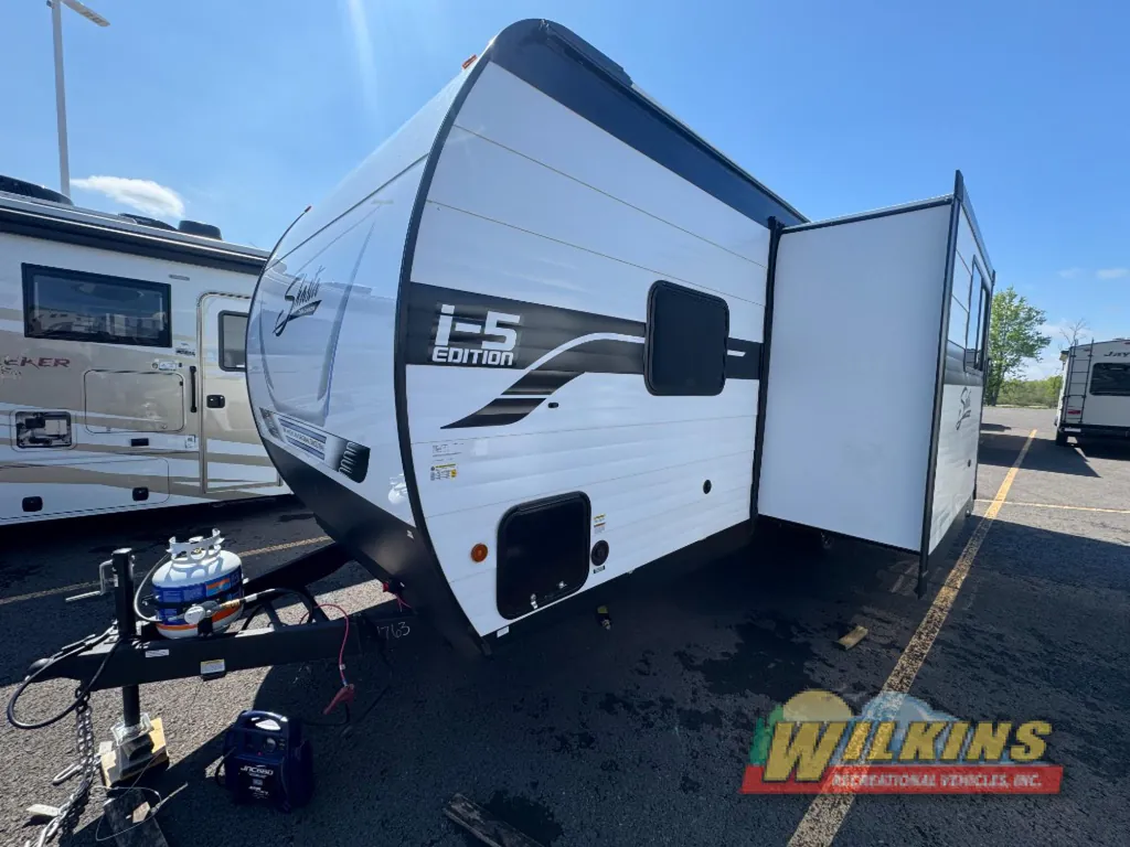 2026 Shasta RVs i-5 Edition 526RBS, Photos photo 4